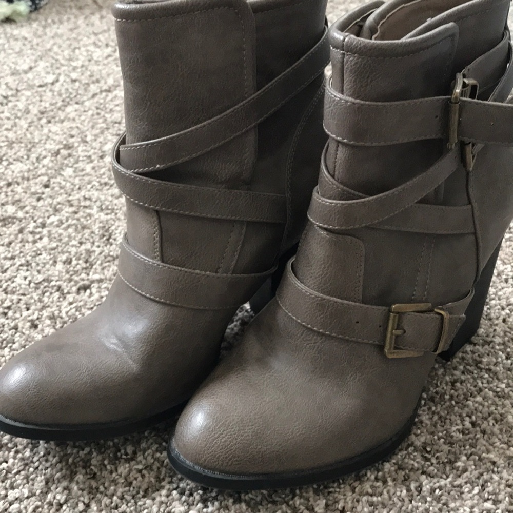 Just Fab heeled boots
